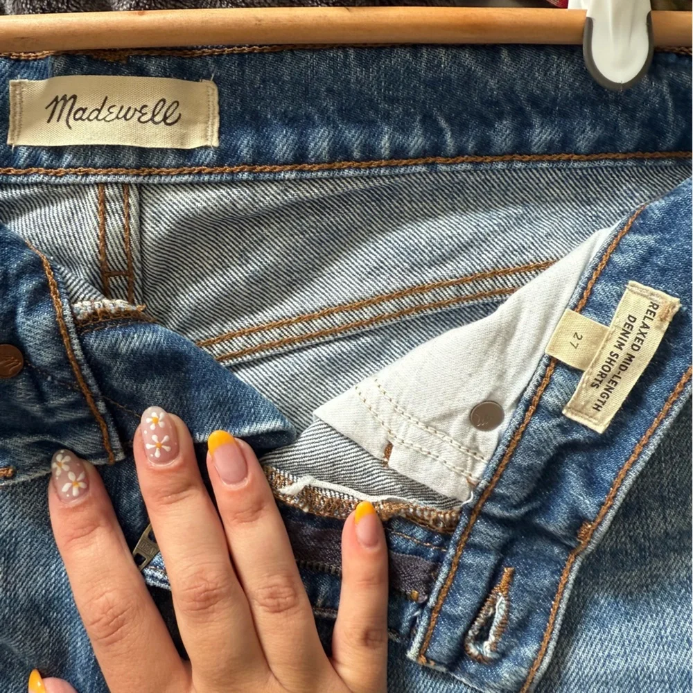 Madewell Relaxed Mid-Length Denim Shorts Size 27 - Picture 4 of 5
